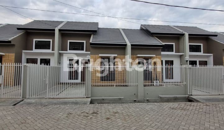RUMAH MURAH ALANA DEKAT MERR PONDOK CANDRA JUANDA