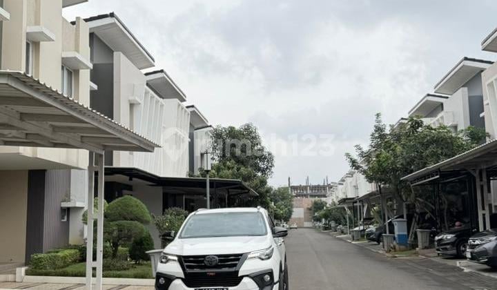 Lake View Residence Siap Huni di Rossini Rumah Cantik 8X12 SHM Dekat Eastvara