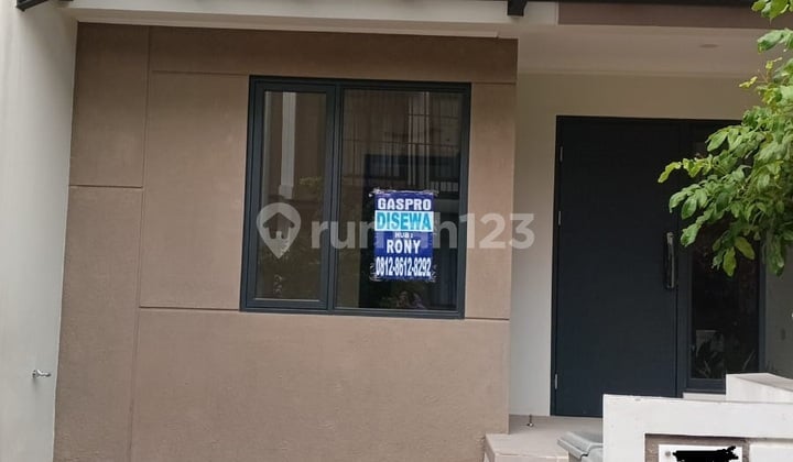 Disewakan Rumah Leonora Tipe Attic 3 Kamar Tidur, Area Keluarga yang Nyaman