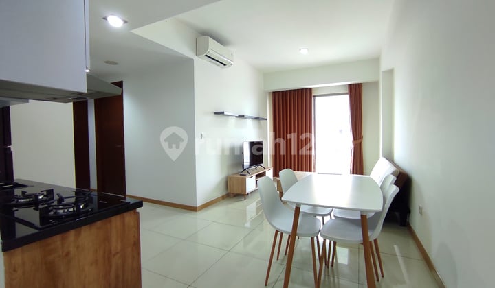 Dijual Apartemen 3 BR ( Furnish ) M-Town Signature, Summarecon Serpong - Tangerang