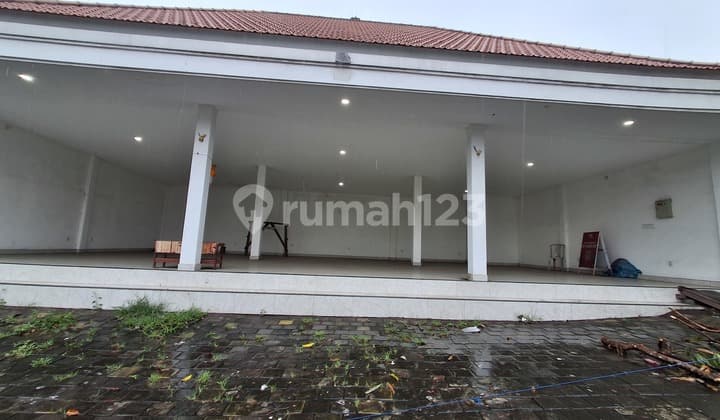 Strategic Shop House on Canggu Main Road