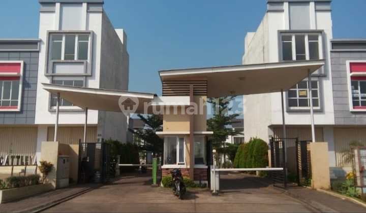 Charming house in Natura City Serpong, Cattleya Cluster