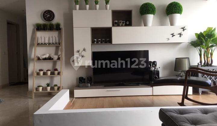 Apartement 3Br Diubah 2Br The Peak Full Furnished & Full Interior Tunjungan Plaza 5