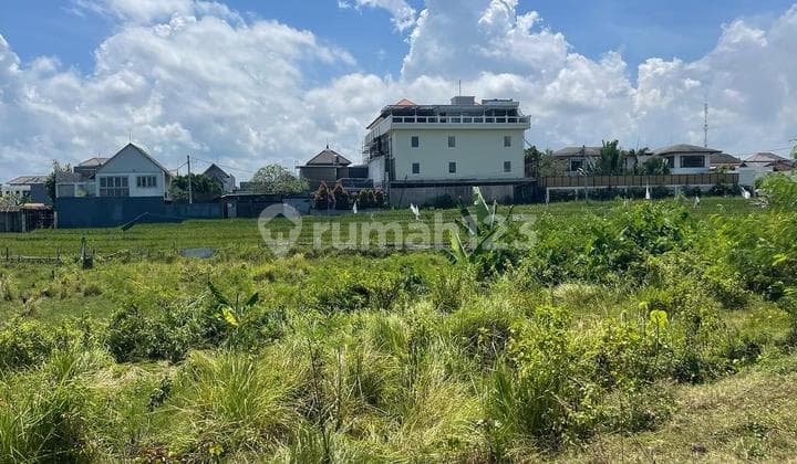 Tanah Kavling, Dekat Pantai Canggu, Cocok Untuk Usaha Pariwisata