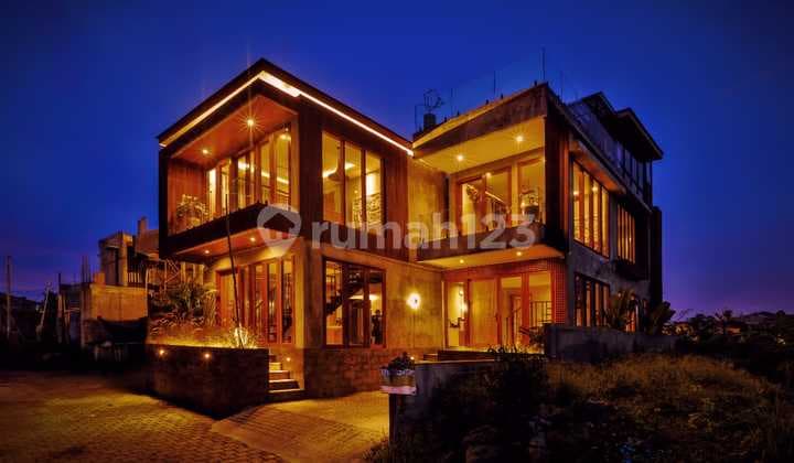 Villa Mewah Ocean View 4 Kamar Full Furniture Cemagi