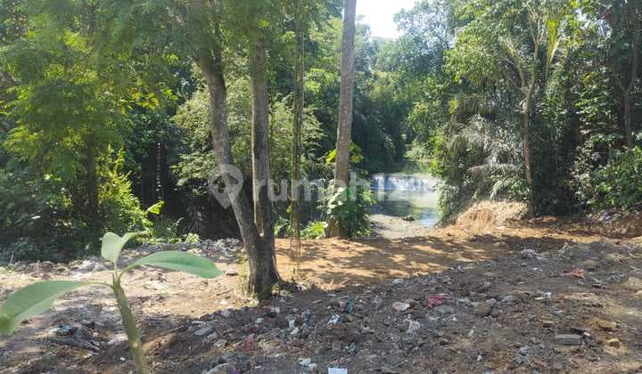 Beautiful River View Land Suitable for Villa Rental at Affordable Price
