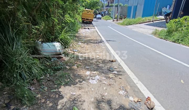 Land on the Side of the Main Road with Valley View Suitable for Resto Cafe Villa