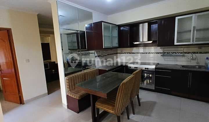 Apartemen 3 Kamar Tidur Furnished