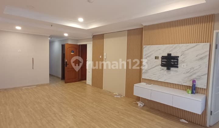 Disewakan.1 Tahun.apartemen.mediterania Lagoon