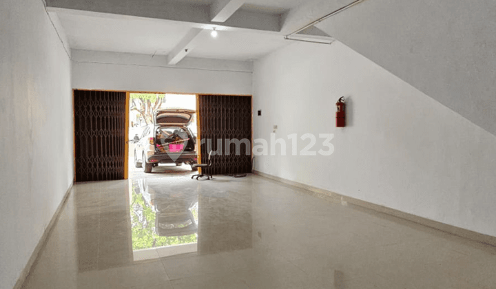 Di Sewakan Ruko 2 Lantai, Taman Kopo Indah