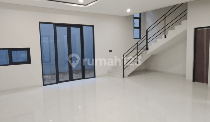 Di Sewakan Rumah Baru Minimalis 2 Lnt, Cluster Exclusive Pondok Hijau
