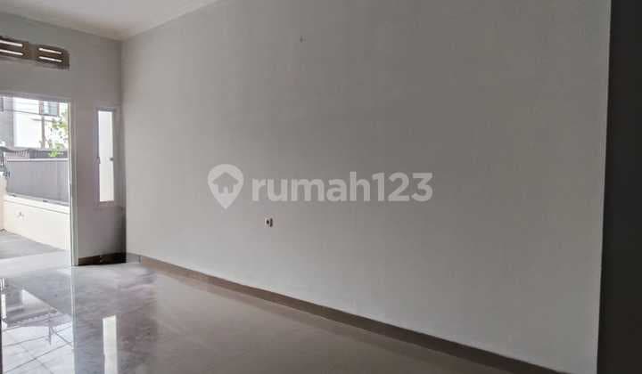 Di Sewakan Rumah Minimalis Daerah Sayap Ciateul