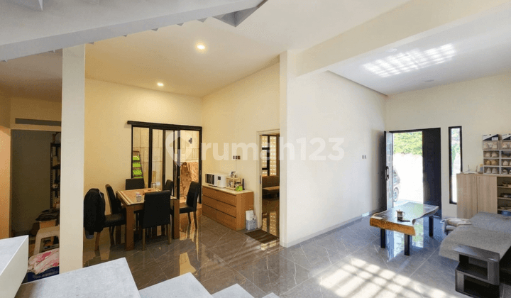 Di Jual Rumah Baru Singgasana, Dalam Cluster, Lingkungan Nyaman