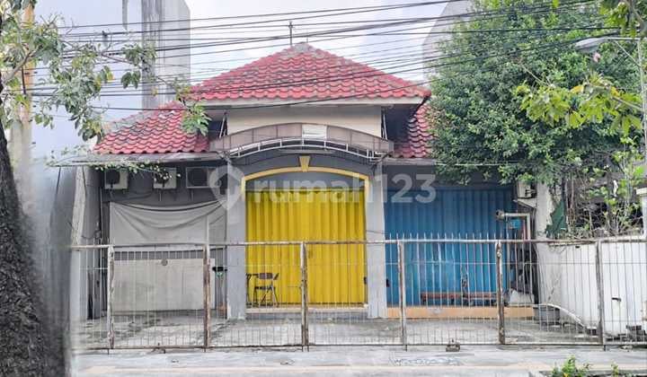 For rent commercial space Surabaya Center Kusuma Bangsa Main Road For rent commercial space Surabaya Center Kusuma Bangsa Main Road