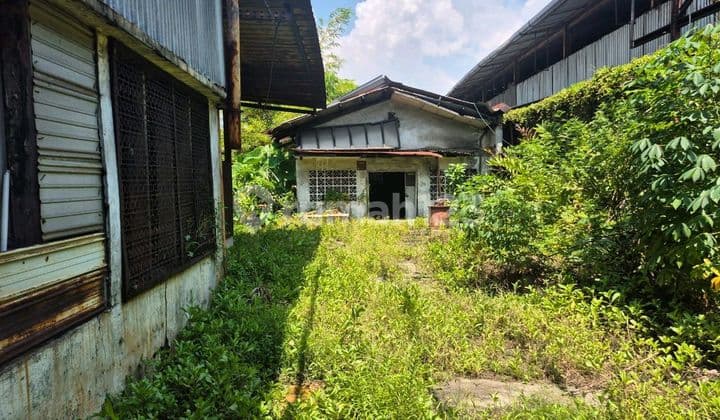 Tanah Beserta Bangunan.ex Pabrik.di.ancol Barat Jakarta Utara
