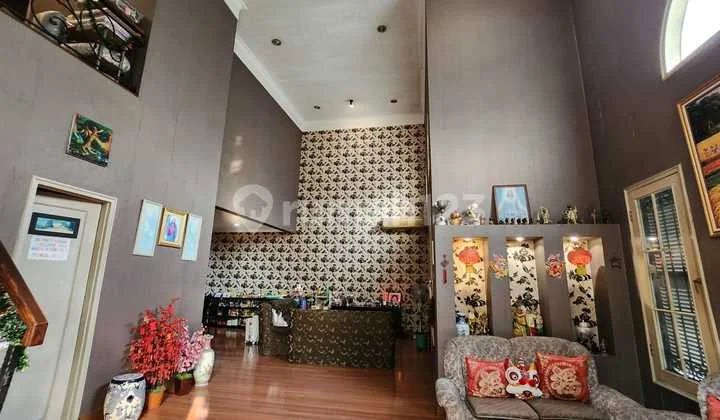 Nice Furnished House in Taman Palem Lestari, West Jakarta