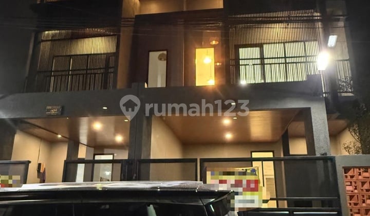Rumah Baru, Siap Huni, 2 Tingkat, Design Modern, LT 70, KT 3, Timur, Lebar 5, Poris Indah