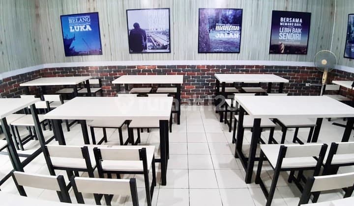 Murah Ruko Plaza City Walk Jababeka Cikarang Furnished