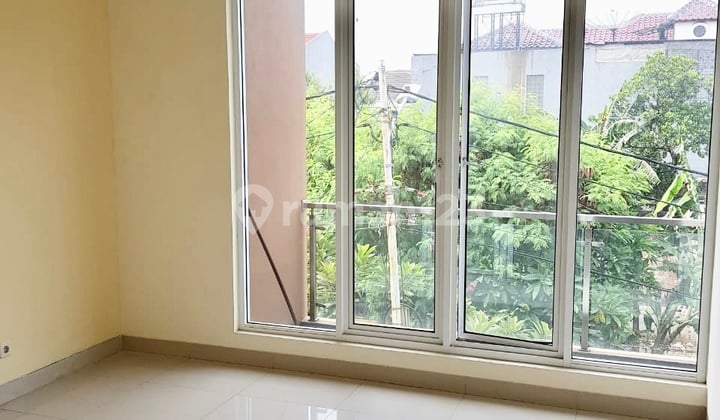 Jual Cepat Rumah Baru Minimalis Bagus Pulomas 8x18
