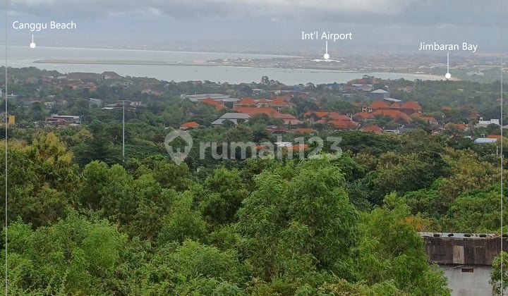 Villa Pemandangan Laut di Atas Bukit Jimbaran