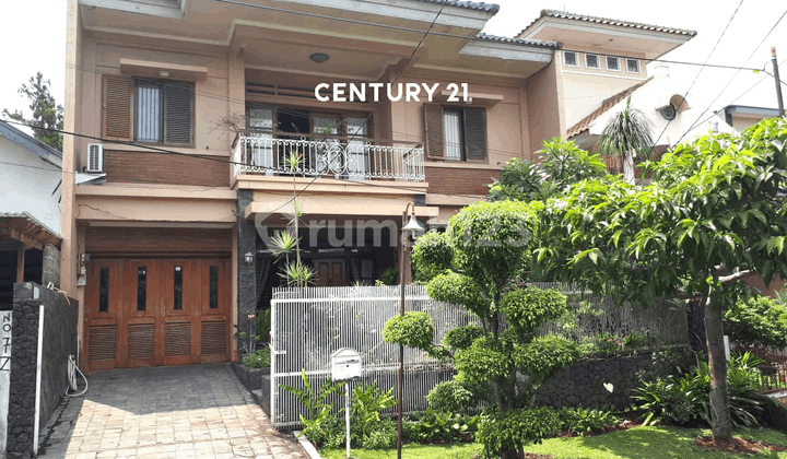 Rumah 2 Lantai di Sektor 2 Bintaro Az 17886