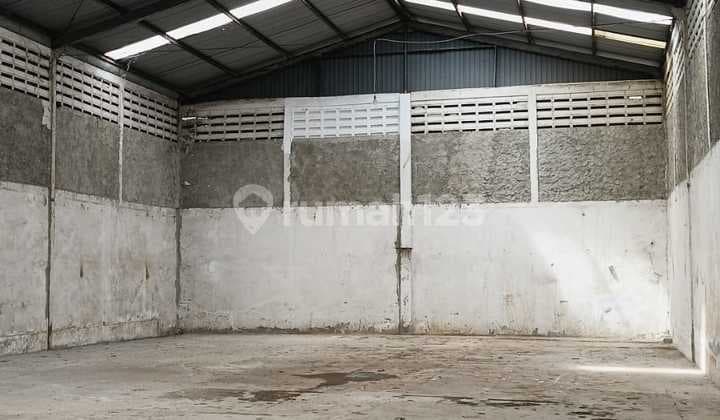 Dijual Gudang di Pamulang di Hitung Tanahnya Saja Bangunan Free