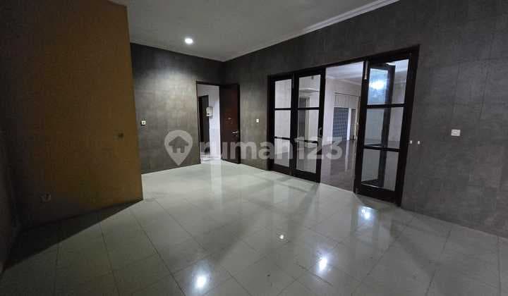 Di Jual Rumah di Sutra Buana Alam Sutra Tangerang