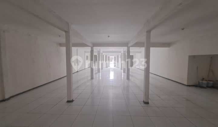 Ruko Gandeng di Cikande, Serang, Pinggir jalan raya, sudah renov dan plong