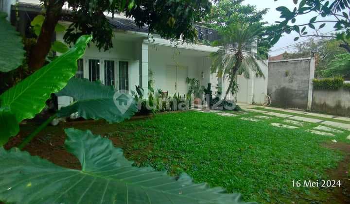 Rumah Modern Strategis Siap Huni Dekat Toll Veteran Bintaro