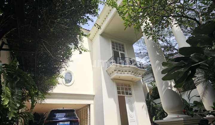 For Sale Rumah Mewah di Kemang Dalam Siap Huni
