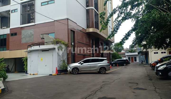 Dijual Gedung Kantor di Kebayoran Baru Jaksel
