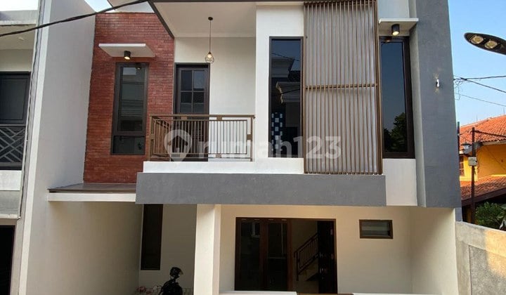 Rumah Scandinavian Cluster Akses Lebar 2 Mobil Siap Huni di Pancoran Mas Depok