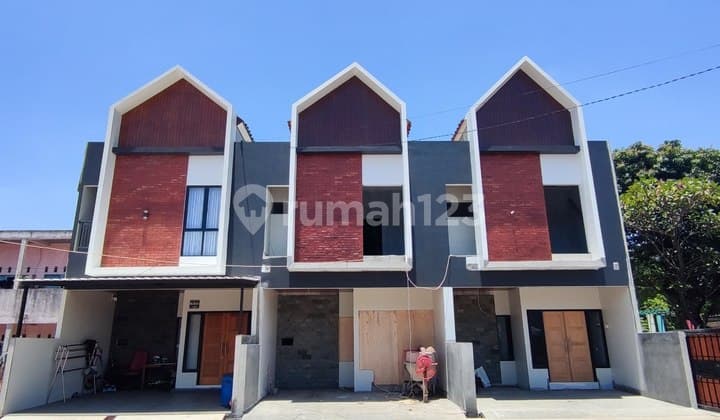 Rumah Cluster Siap Huni Nyaman Murah di Bambu Apus Cipayung Jakarta Timur