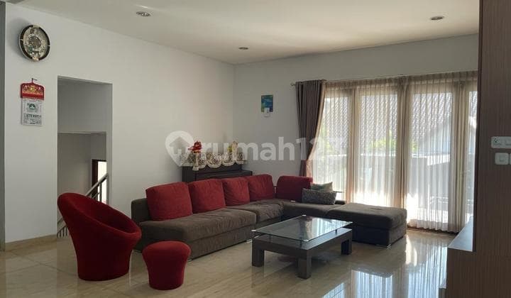 Dijual Rumah Bagus Nyaman Siap Huni Strategis Di Setra Sari Bandung