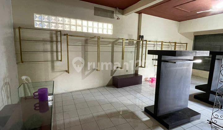 Dijual Tempat Usaha Siap Pakai di Jalan Nasution