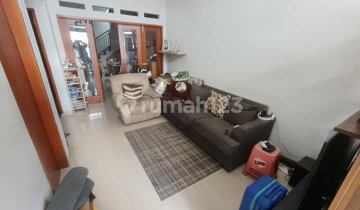 Dijual Rumah minimalis 1.5 lantai jalan lebar Cisaranten Arcamanik