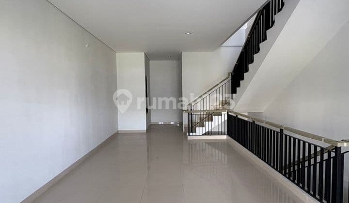 Dijual Ruko 3 lantai di Jalan Utama Kiaracondong
