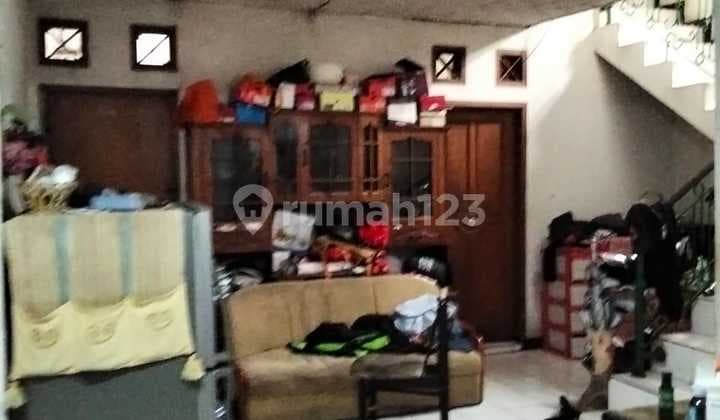 Di Jual Rumah 2 Lantai Posisi di Dalam Margahayu Raya