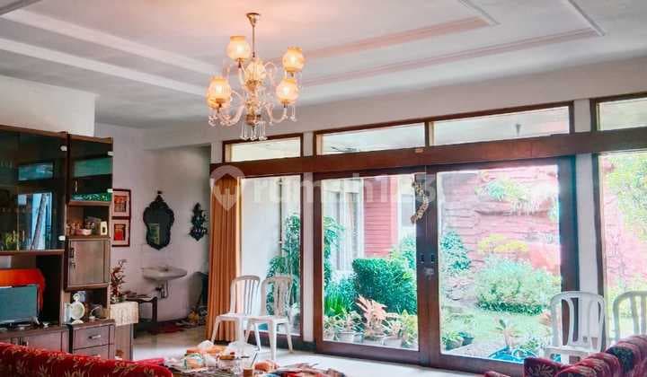 Rumah Jadul Terawat di Turangga Bandung