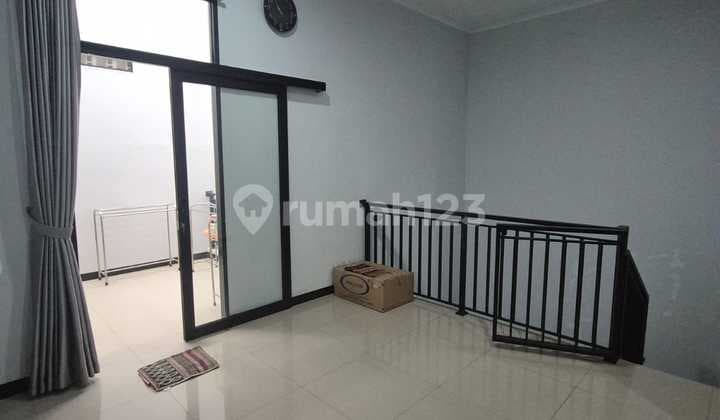 Rumah Bagus Jarang Ada di Taman Kopo Indah 5, Sherwood