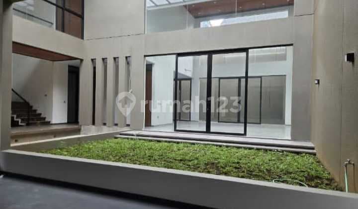 For Sale Sultan House, New, Luxurious in Xandari Summarecon Bandung