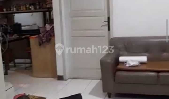 Rumah Nyaman 2 Lantai Siap Pakai di Karasak Bandung