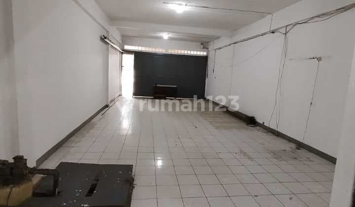 3-Storey Shop House on Terusan Pasir Koja, Bandung
