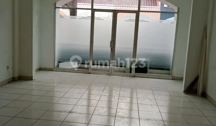 Disewakan Ruko 3 Lantai Dekat Gate Mobil Metro Trade Center Bandung