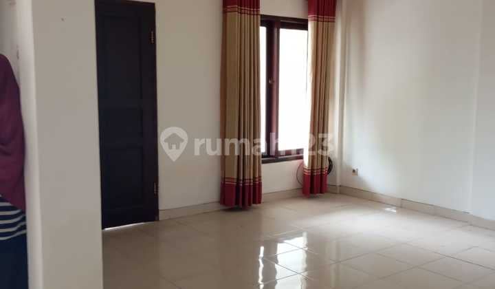 Disewakan Rumah 2 Lantai Dalam Cluster yang Asri Siap Huni di Margahayu Raya