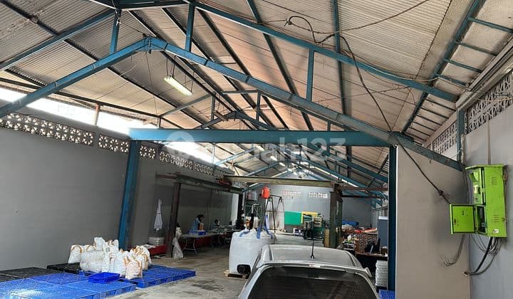 Dijual Gudang Siap Pakai di Sayap Buah Batu Bandung