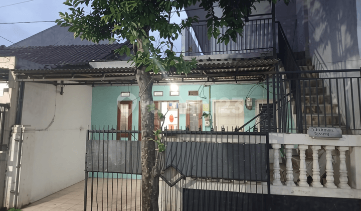 Ready-to-Move-In House & 2-Bedroom Boarding House at an Attractive Price in Tangerang City