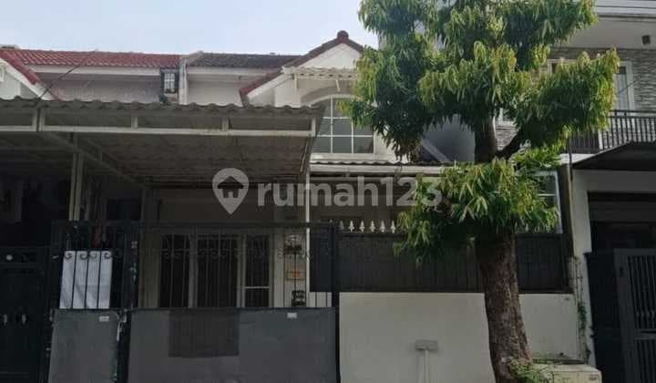 Rumah di Taman Semanan Indah Uk. 6X15 2Lantai Hadap Selatan
