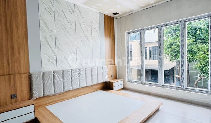 New House in Metland Puri 6X20 Semi Furnished Northwest