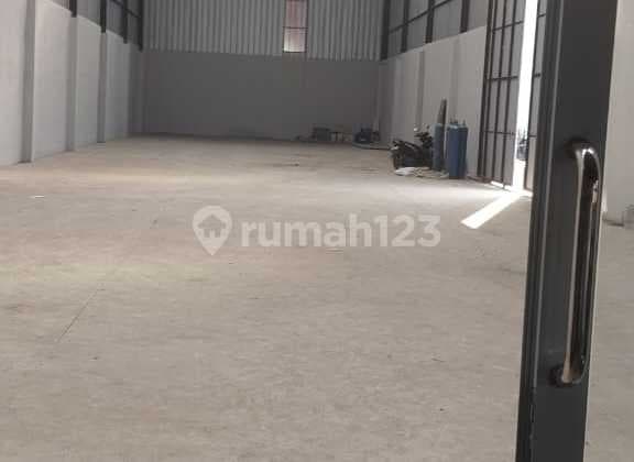 Gudang Bagus Siap Pakai di Legok Lt 900M2 Kontainer 40 Feet
